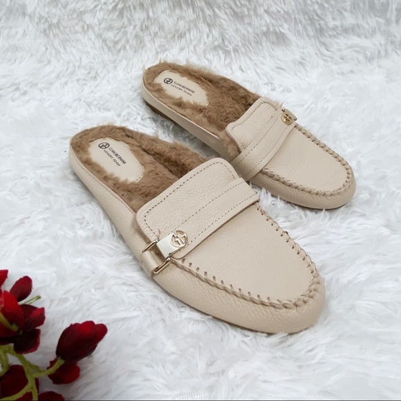 Giani Bernini Beige Memory Foam Dolie Slide On Loafers Size 7.5 Faux Fur Lining - Picture 1 of 10